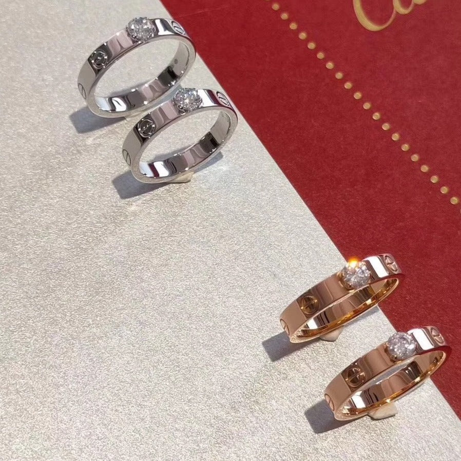 神秘的なLOVEリング 3.6MM 1粒ダイヤモンド