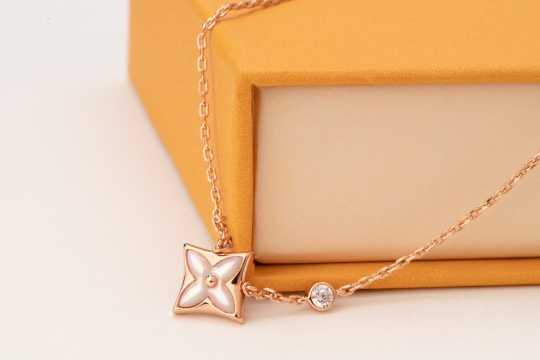 Mystic STAR PINK MOP 1 DIAMOND PINK GOLD NECKLACE