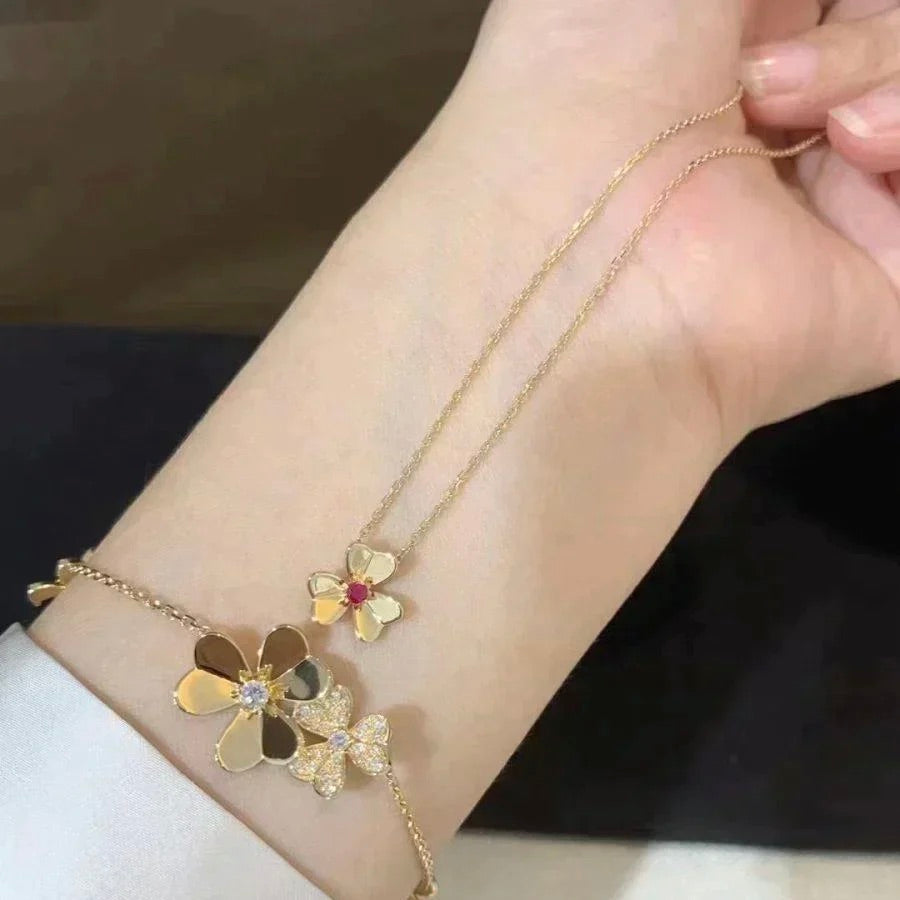 Mystic FRIVOLE GOLD FLOWER ネックレス