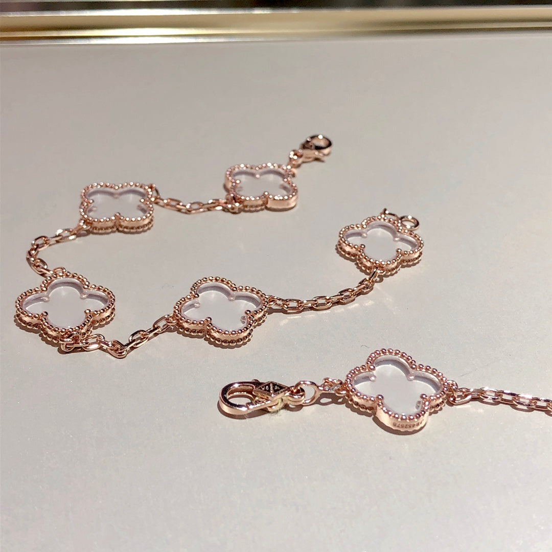 [Mysitc ]New CLOVER 5 MOTIF ROCK CRYSTAL BRACELET