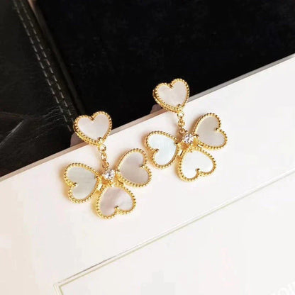 Mysitc CLOVER SWEET WHITE MOP EARRINGS