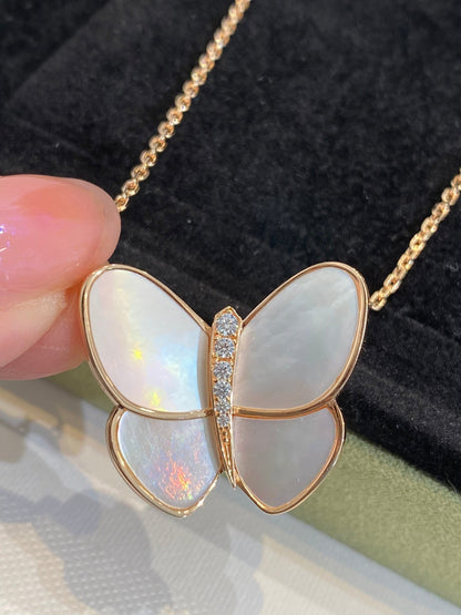 Mysitc BUTTERFLY GOLD MOP DIAMOND NECKLACE