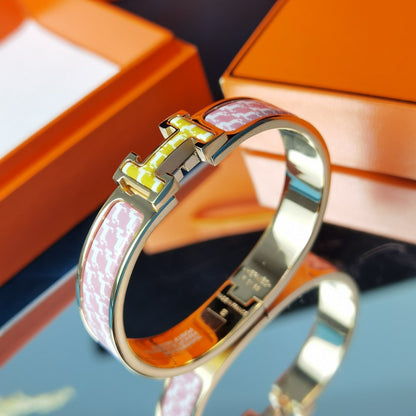 Mysitc H HORSE BRACELET 12MM