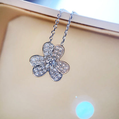 Mysitc CLOVER DIAMOND NECKLACE SILVER