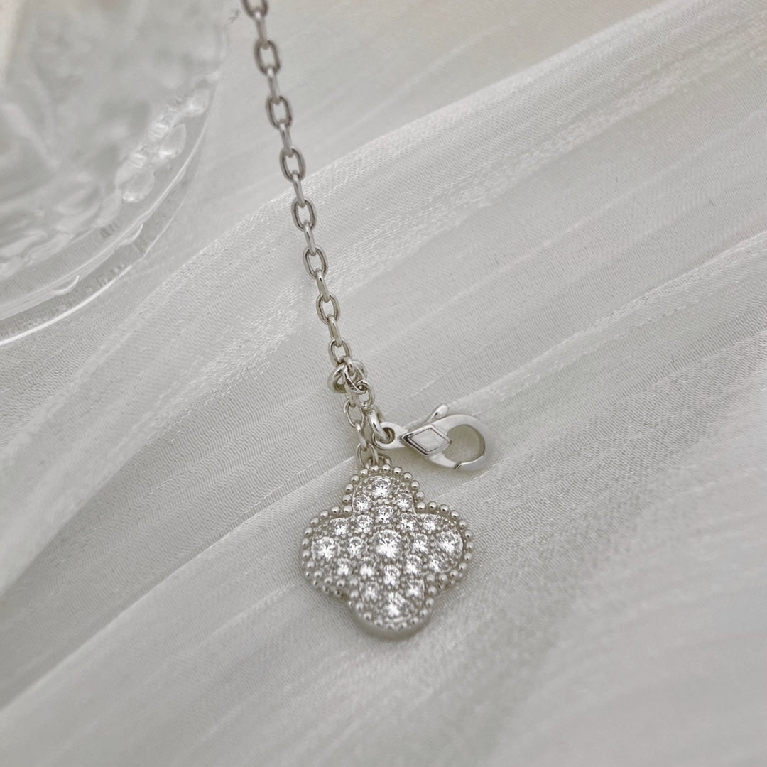 Mysitc CLOVER 5 MOTIFS SILVER DIAMONDS NECKLACE