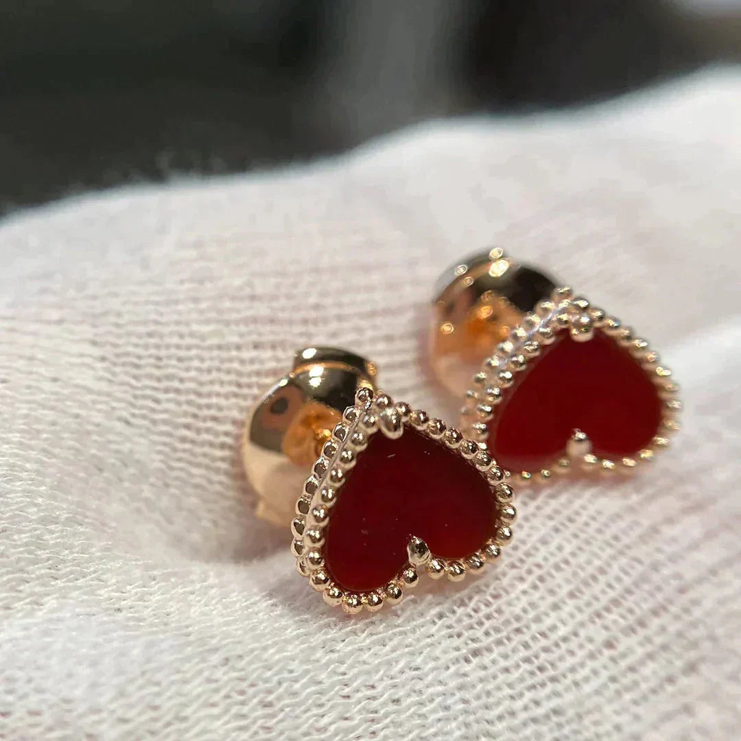 Mysitc HEART CARNELIAN STUD EARRINGS