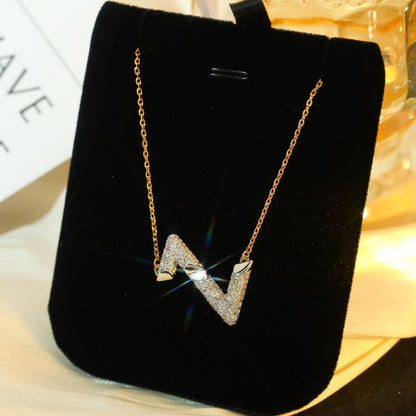 Mysitc VOLT SILVER DIAMOND PEDANT NECKLACE