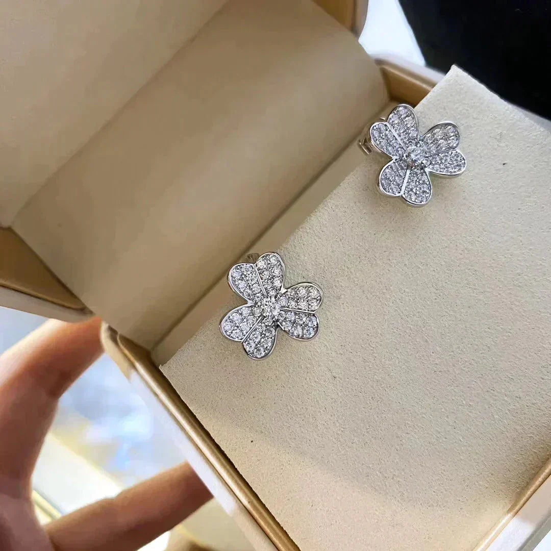 Mysitc CLOVER COMOS DIAMOND EARRINGS SILVER