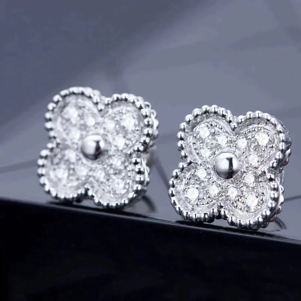 Mysitc CLOVER 1 MOTIFS DIAMOND STUD EARRINGS SILVER