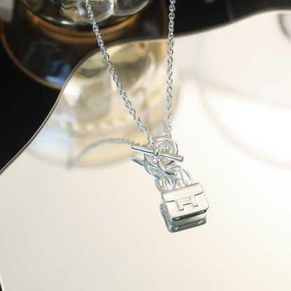 Mysitc POP H PEDANT SILVER NECKLACE