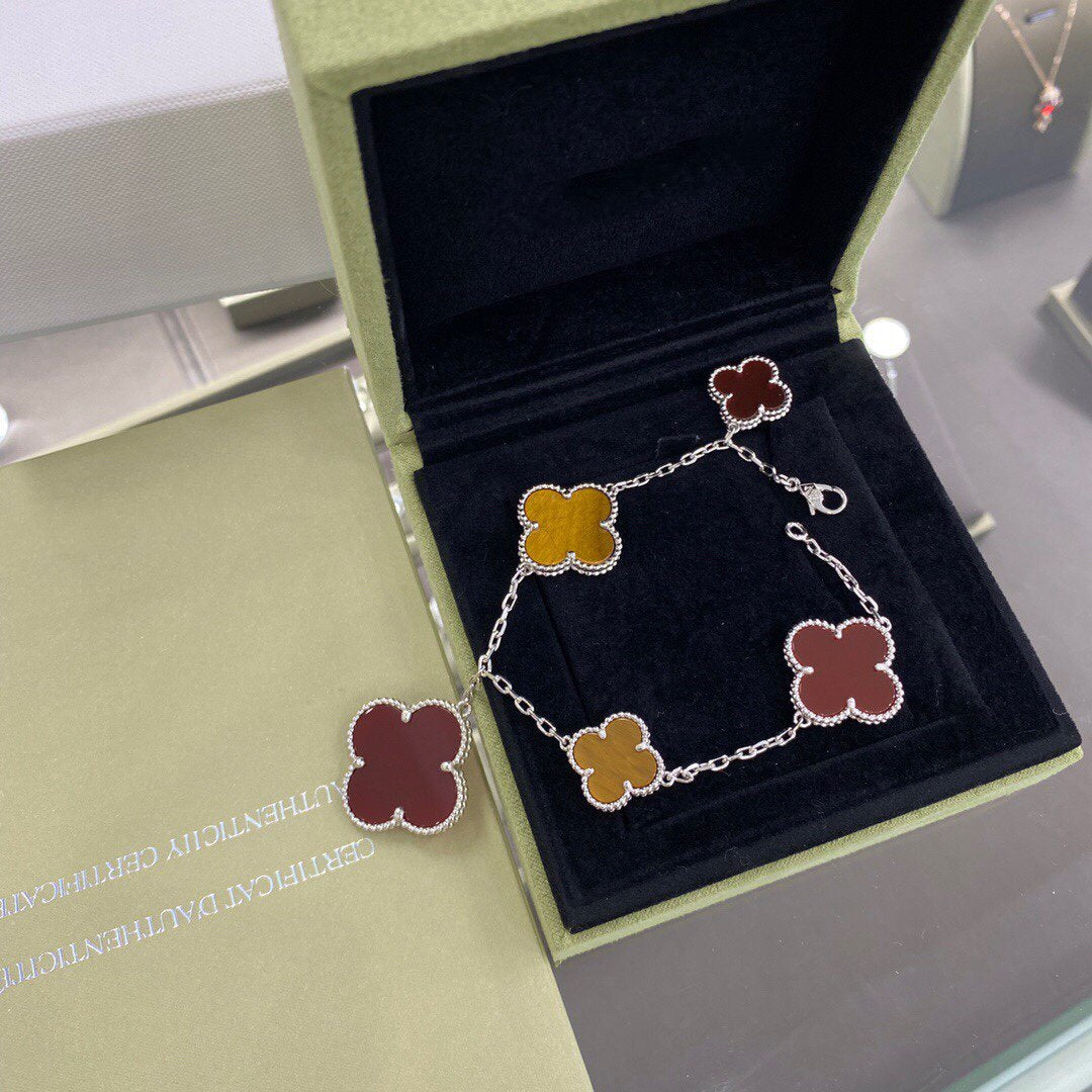 Mysitc CLOVER 5 MOTIFS SIVLER CARNELIAN TIGER EYE BRACELET