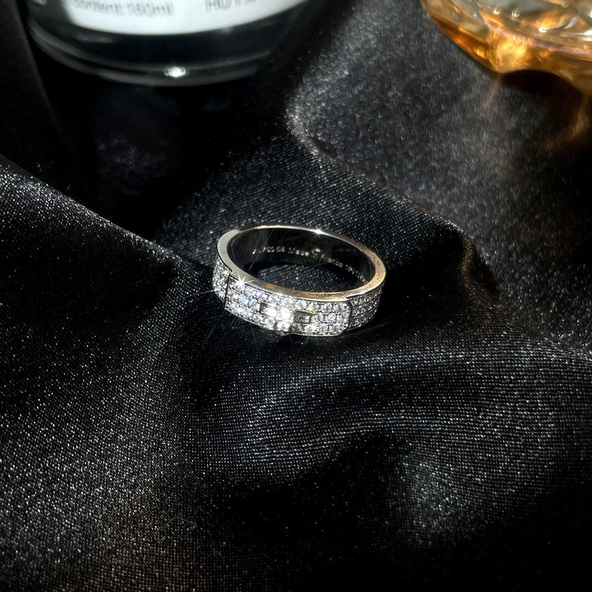 Mysitc KELLY SILVER DIAMOND RING