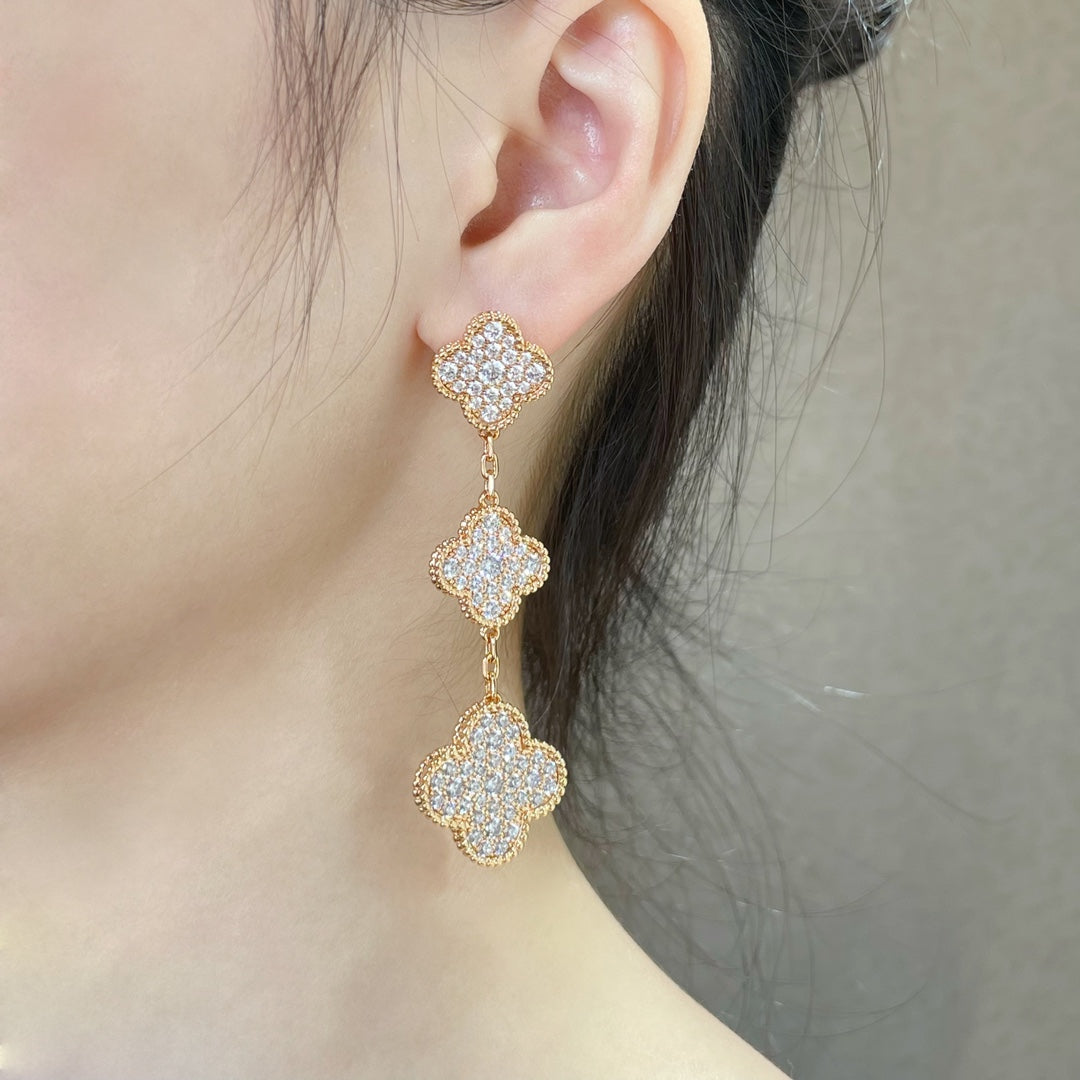 Mysitc CLOVER 3 MOTIFS DIAMOND PAVED ROSE GOLD EARRINGS