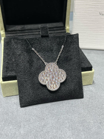 Mysitc CLOVER 25MM LARGE PENDANT DIAMOND PAVED SILVER NECKLACE