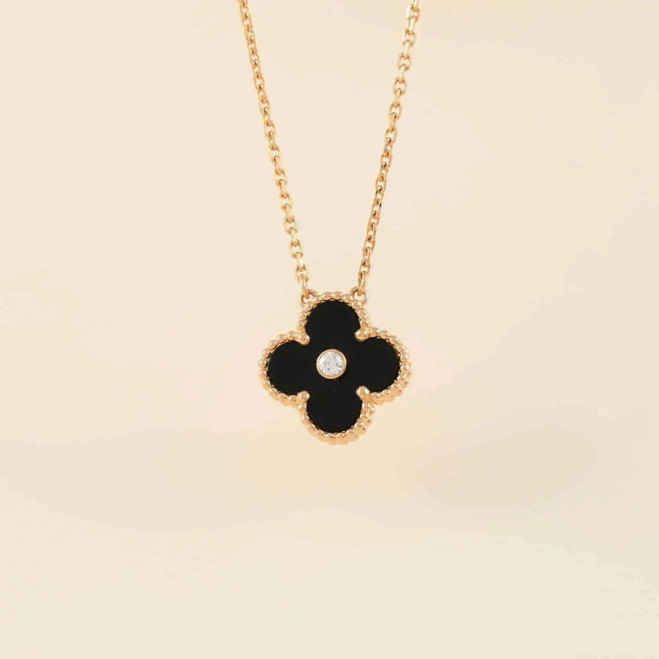 Mystic CLOVER 15MM ダイヤモンド オニキス ネックレス