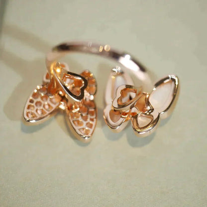 Mysitc TWIN BUTTERFLY DIAMOND MOP RING