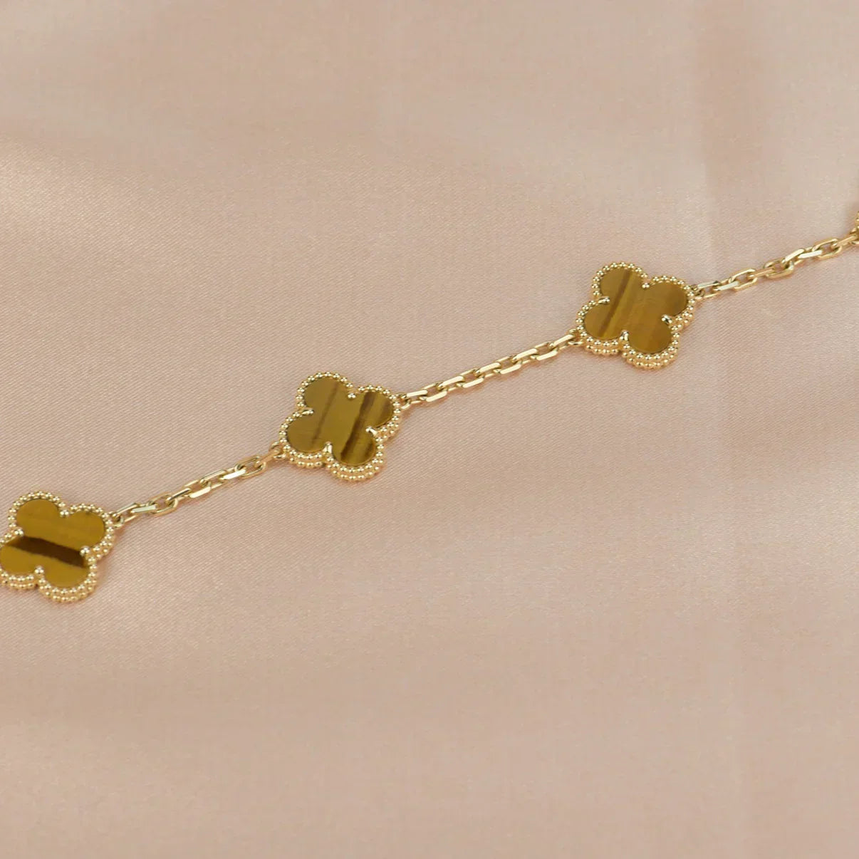 [Mysitc ]New  CLOVER 5 MOTIFS TIGER EYE BRACELET COLLECTION
