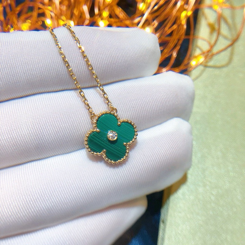 Mysitc CLOVER 15MM DIAMOND TURQUOISE NECKLACE