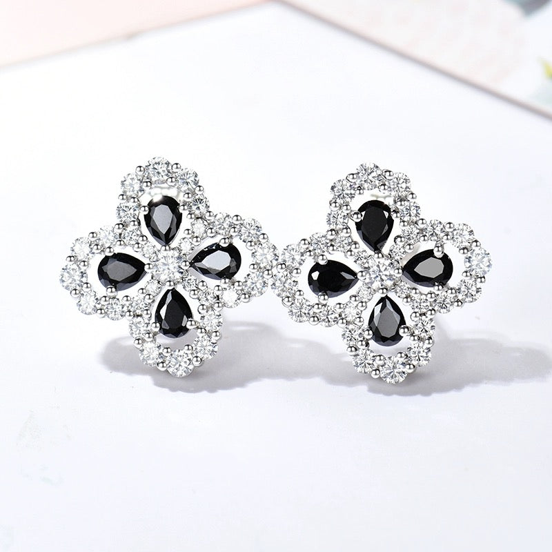 Mysitc LOOP EARRINGS FULL MOTIF DIAMOND 16MM