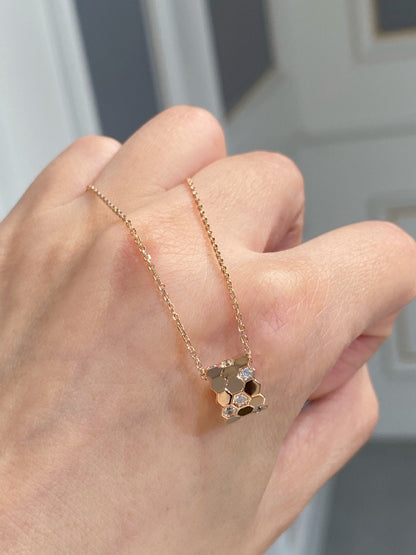 Mystic BEE LOVE DIAMOND NECKLACE
