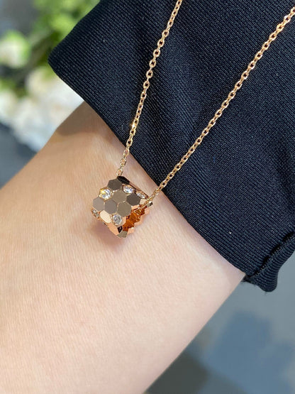 Mystic BEE LOVE DIAMOND NECKLACE