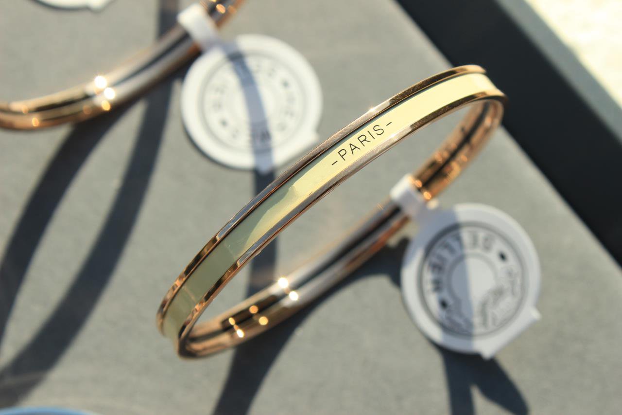 Mysitc HM UNI BANGLE BAG