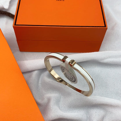 Mysitc CLASSIC HM CLIC WHITE 8MM ENAMEL BRACELET