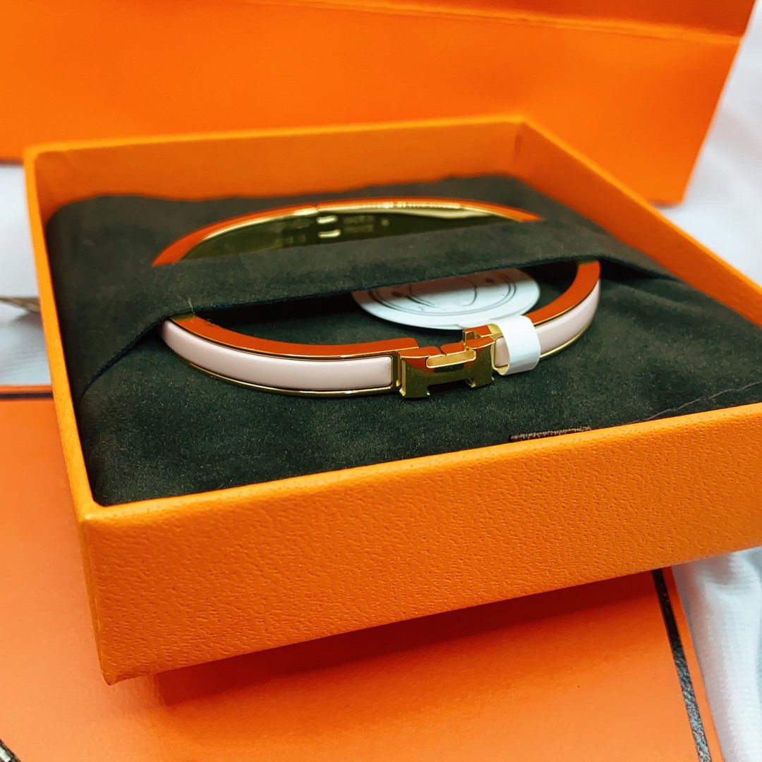 Mysitc CLASSIC HM CLIC  PINK 8MM ENAMEL BRACELET