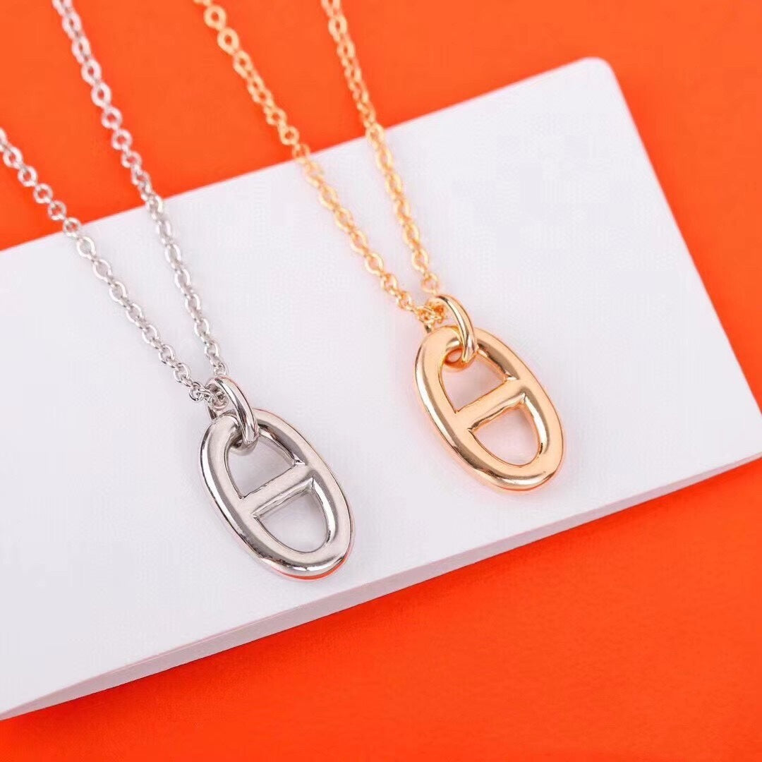 Mysitc HM PIG NOSE NECKLACE