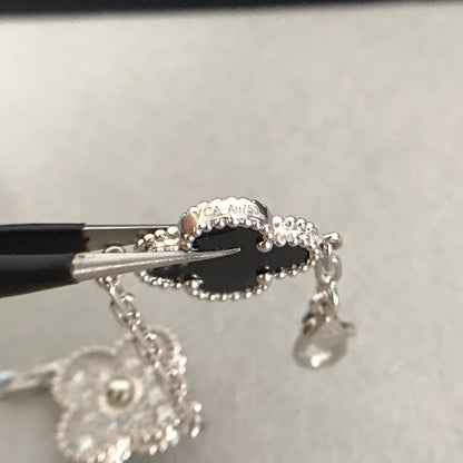 [Mysitc ]New CLOVER 5 MOTIF ONYXS BRACELET COLLECTION