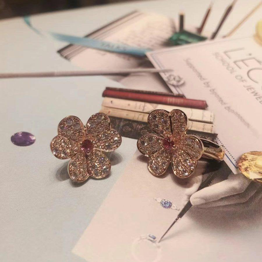Mysitc FRIVOLE PINK GOLD FLOWER DIAMOND EARRINGS
