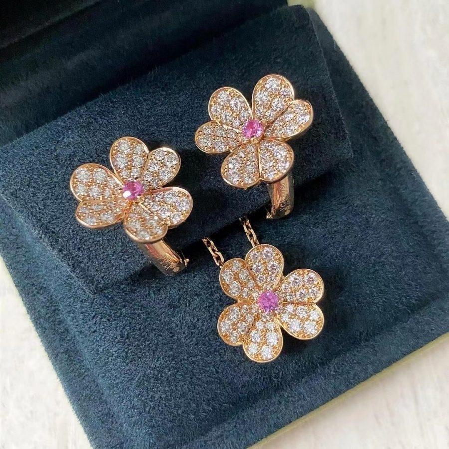 Mysitc FRIVOLE PINK GOLD FLOWER DIAMOND EARRINGS