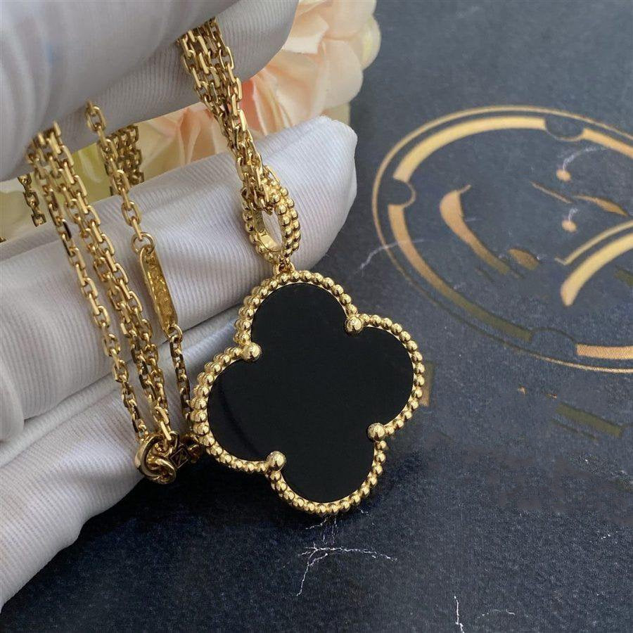 Mysitc CLOVER 25MM GOLD ONYX BIG CLOVER NECKLACE