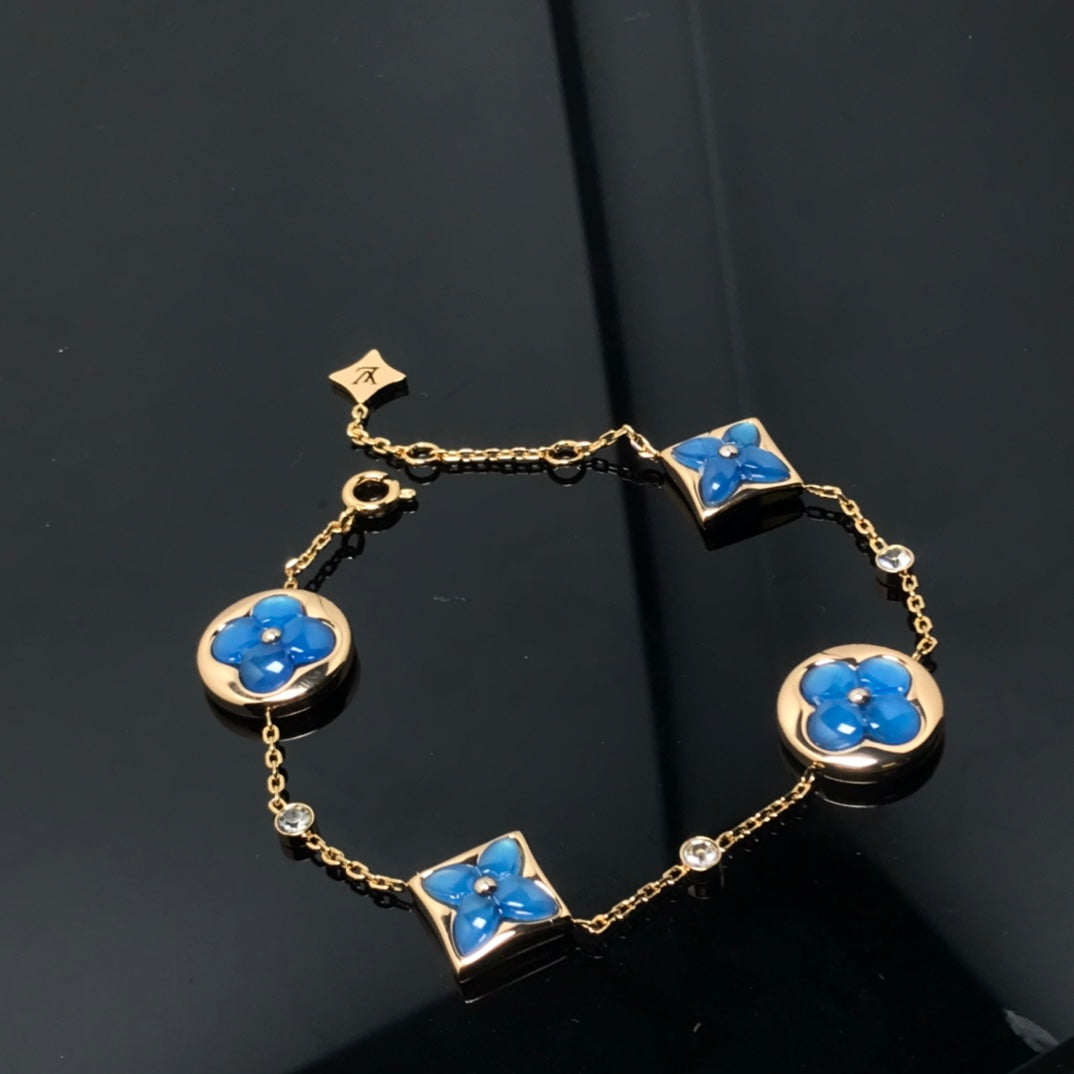 Mysitc STAR AND SUN 4 MOTIF BLUE BRACELET