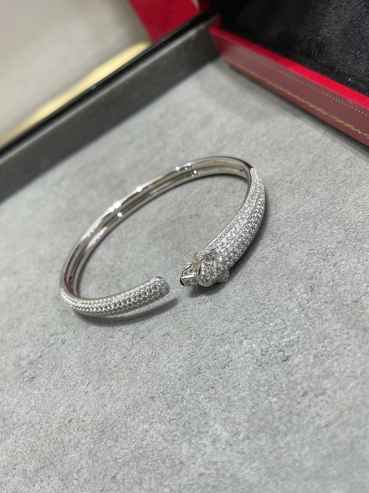 Mysitc PANTHERE FULL DIAMOND OPEN BRACELET